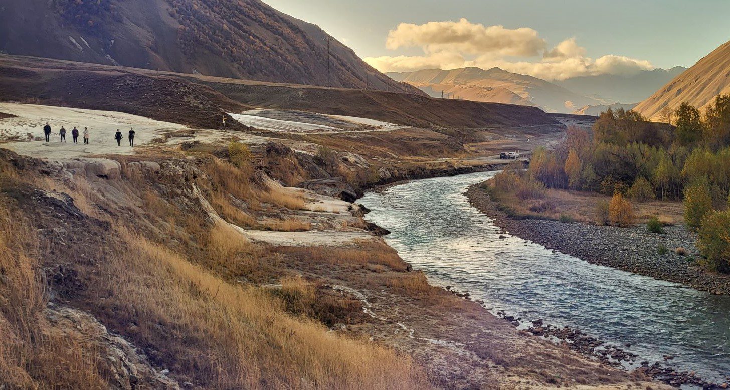 Предоплата Тур Ущелье Трусо и Казбеги. Тур на два дня